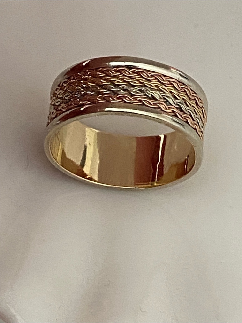 14 K solid gold ring